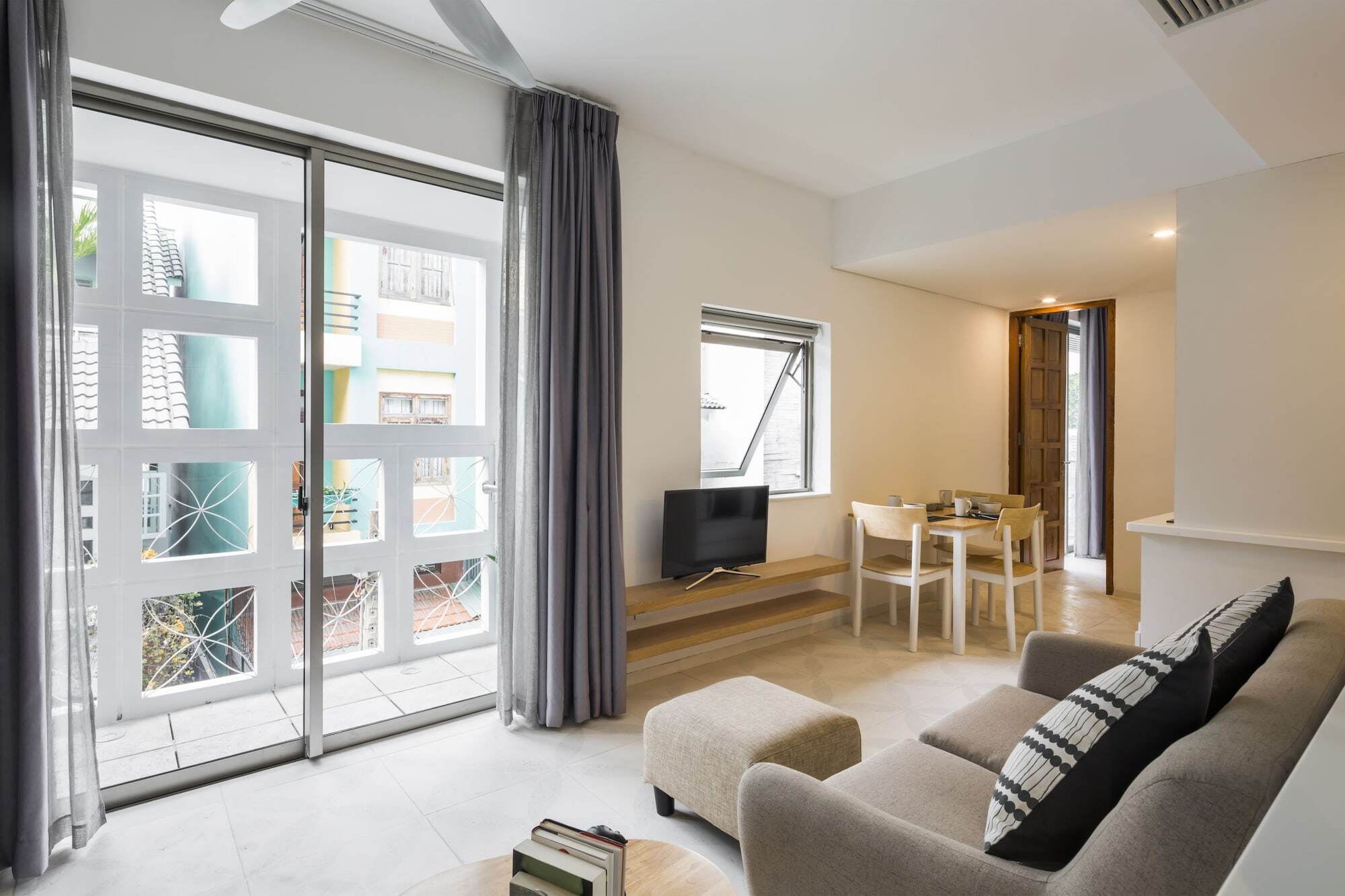 Apartment The Tropical Serviced