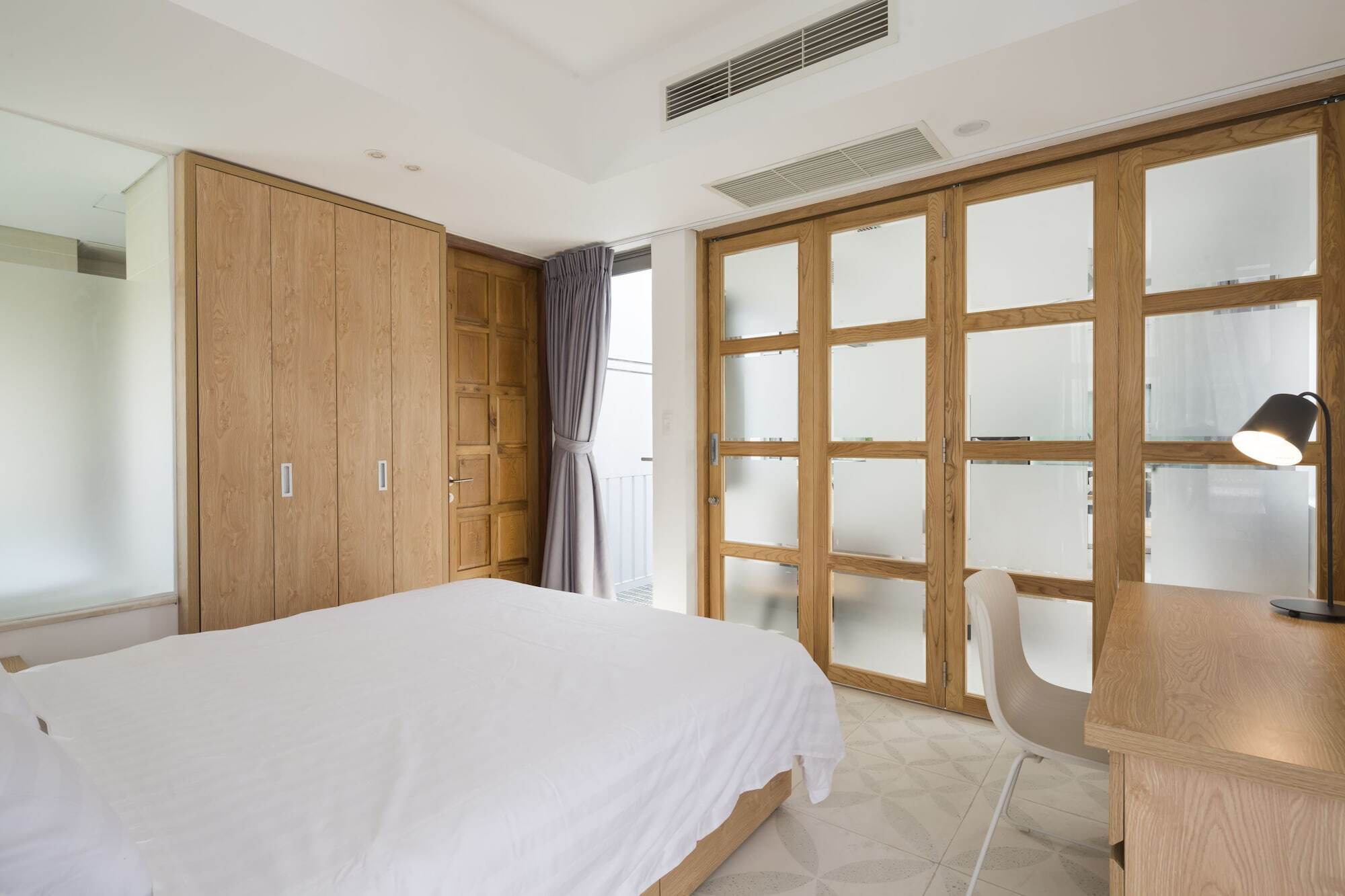 The Tropical Serviced Apartment *